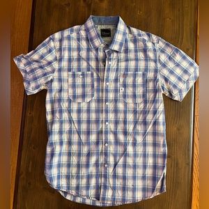 Men’s S/S 7 Diamonds Button Up. Size M